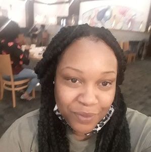 Meet your Posher, Mika